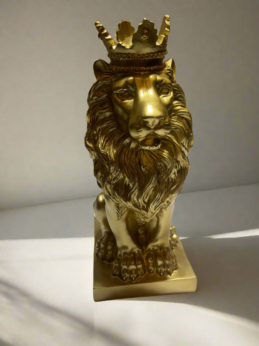 Lion Crown Golden