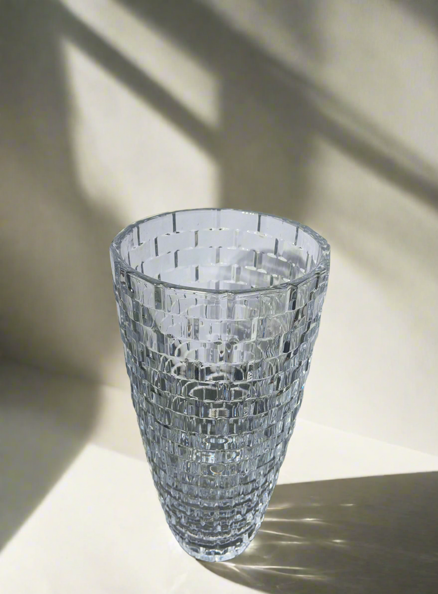 Glass Vase 9330
