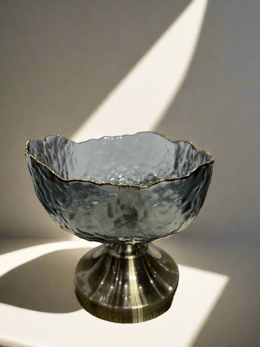Glass bowl