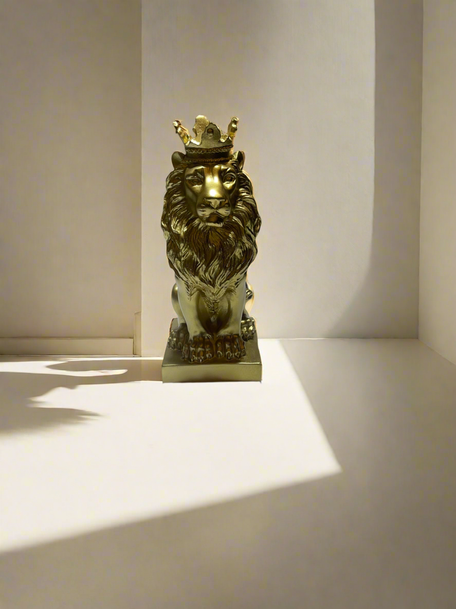 Lion Crown Golden