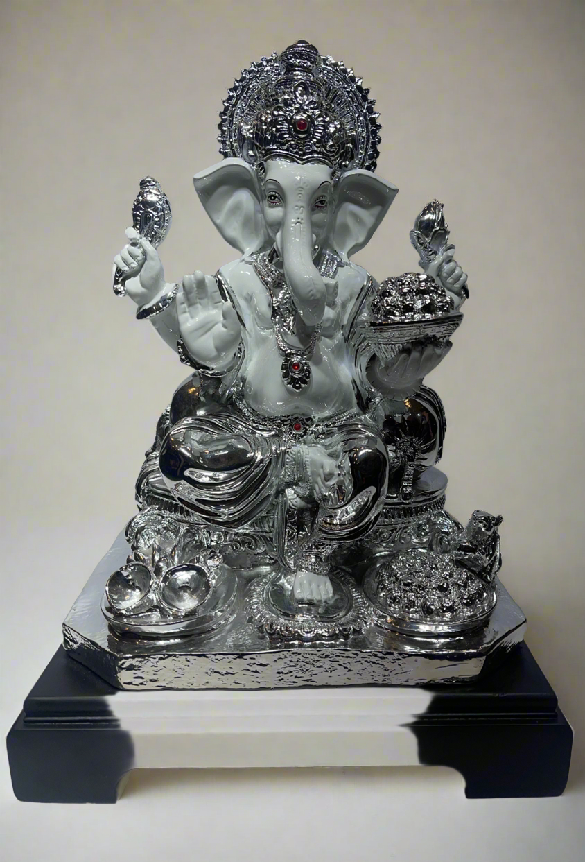 Ganesh Ji White and Silver ￼