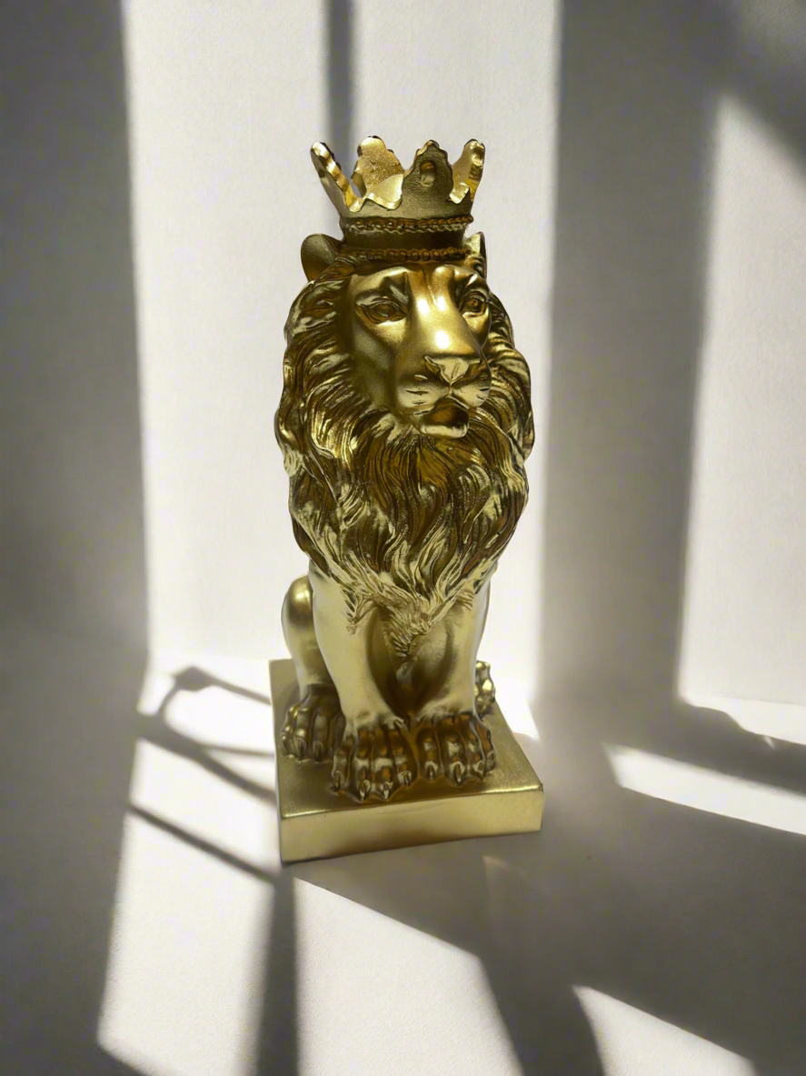 Lion Crown Golden