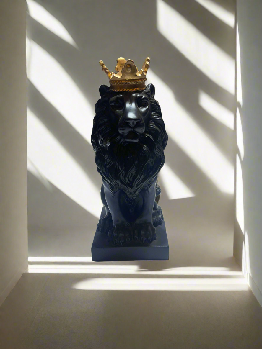 Lion Crown Black
