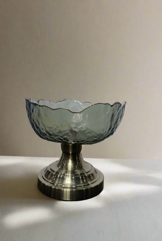 Glass bowl