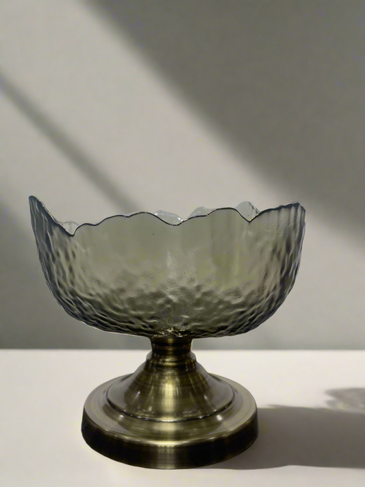 Glass bowl