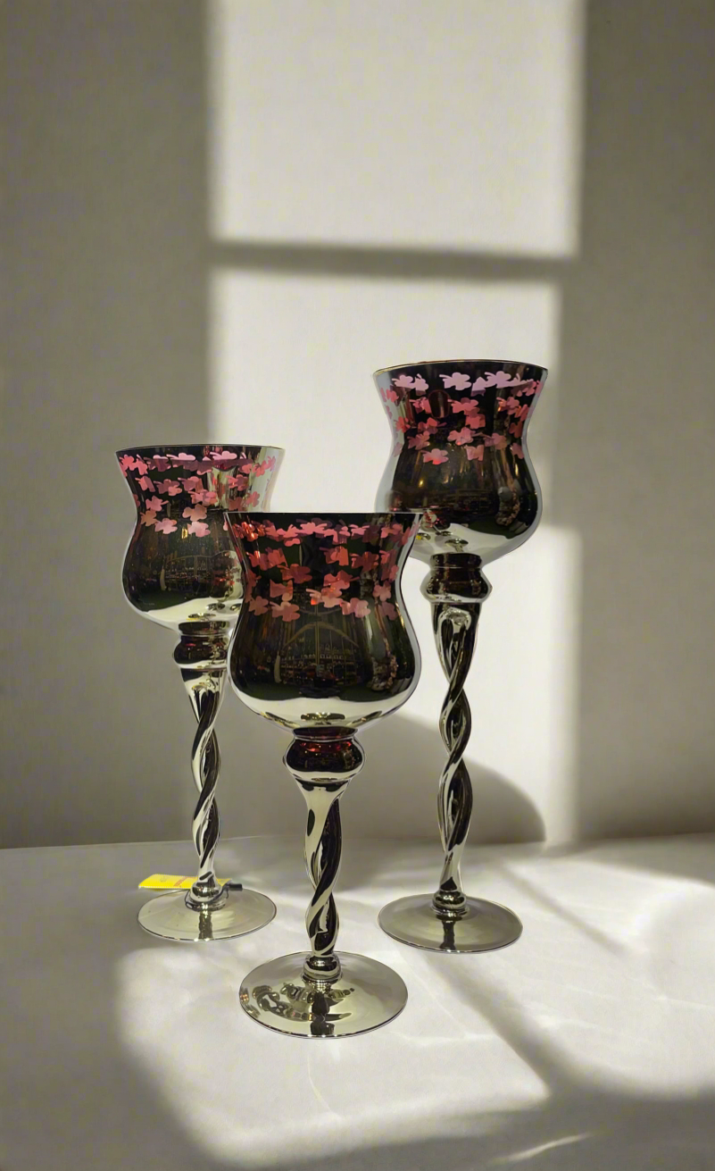 Candle Stand 3P Red and Gold ￼