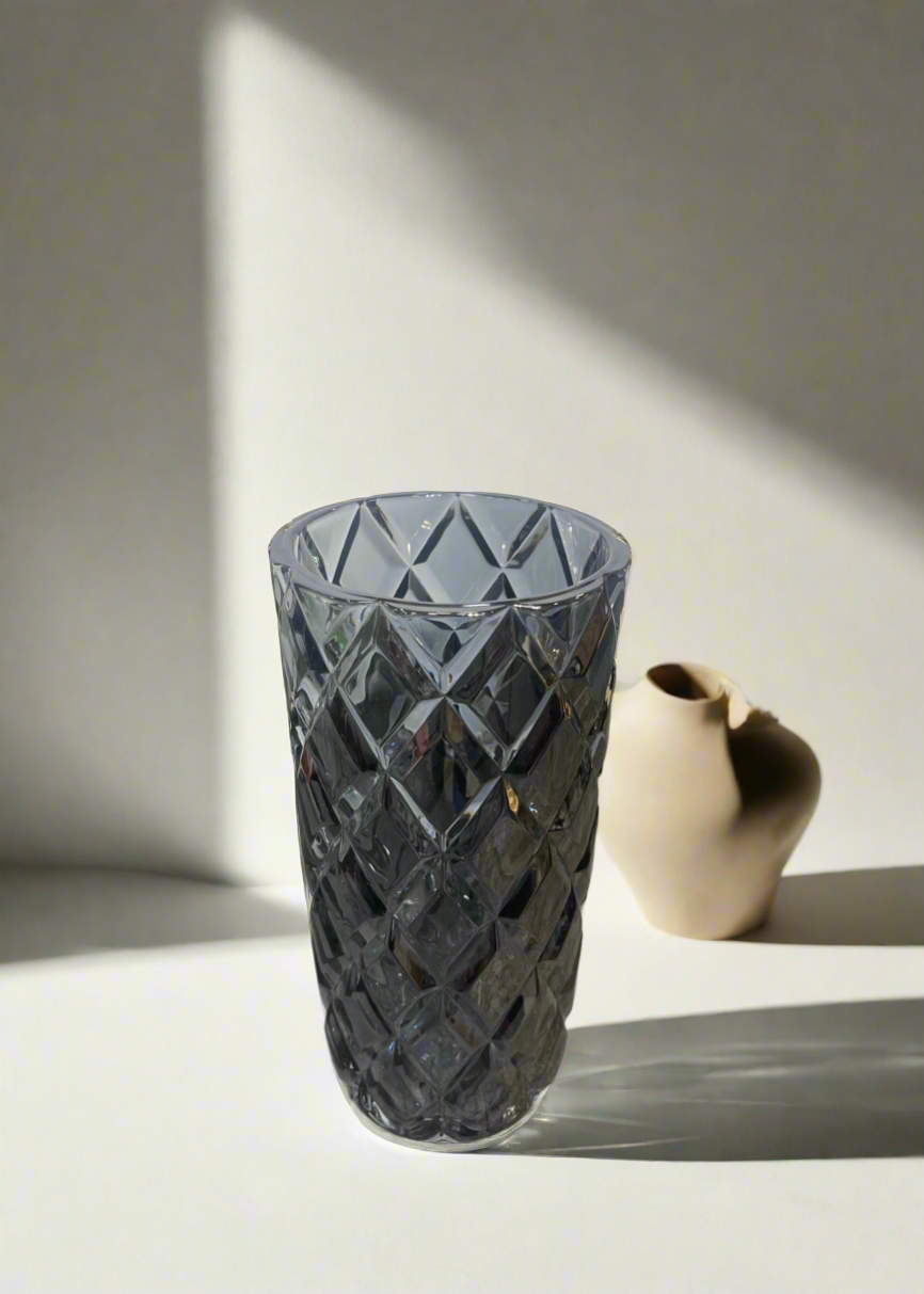 Glass Vase Smoke HP026