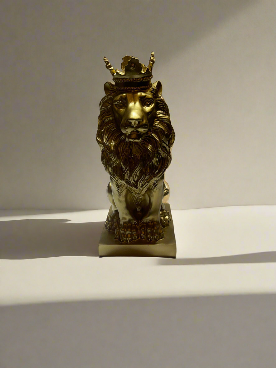 Lion Crown Golden