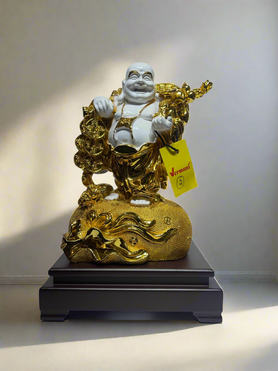 Laughing Buddha Golden