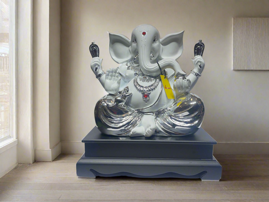 Ganesh Ji White and Silver ￼