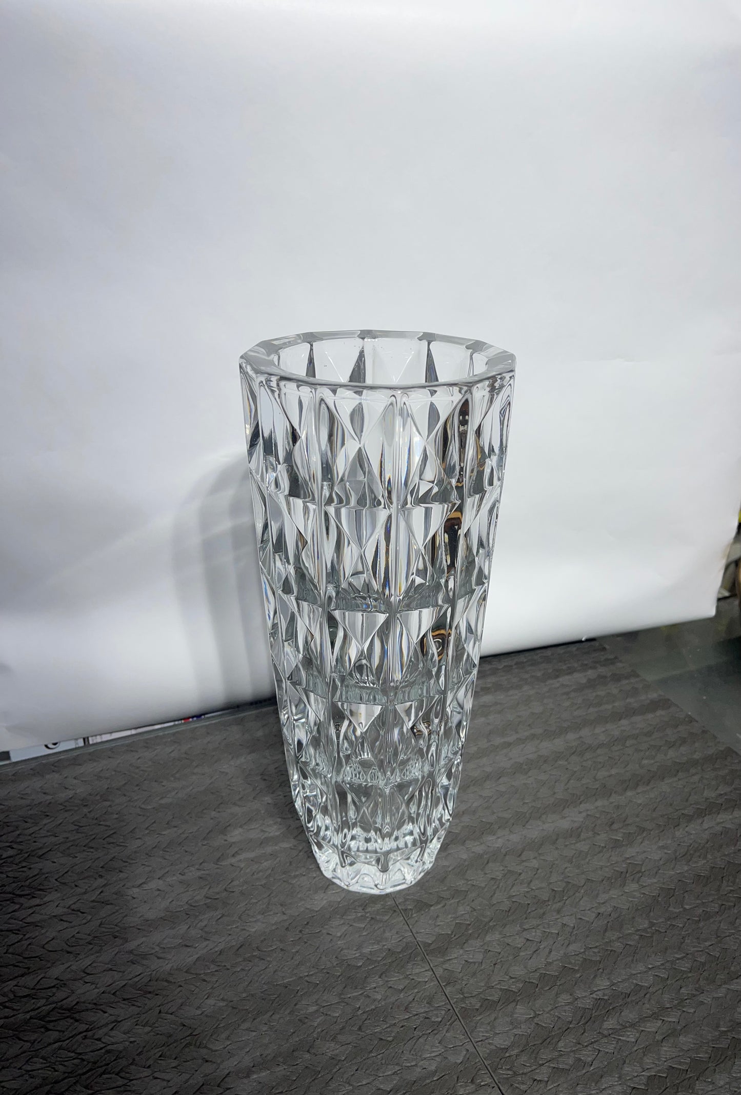 Glass Vase 1906VAS
